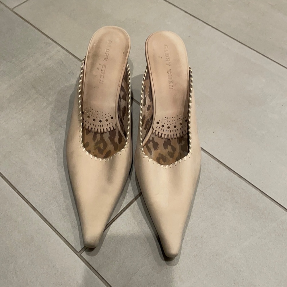 Glory Chen, sz 9, Beige
